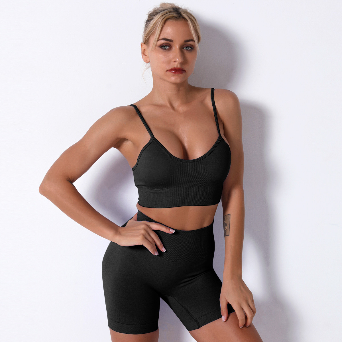 Hip Fitness Shorts suit